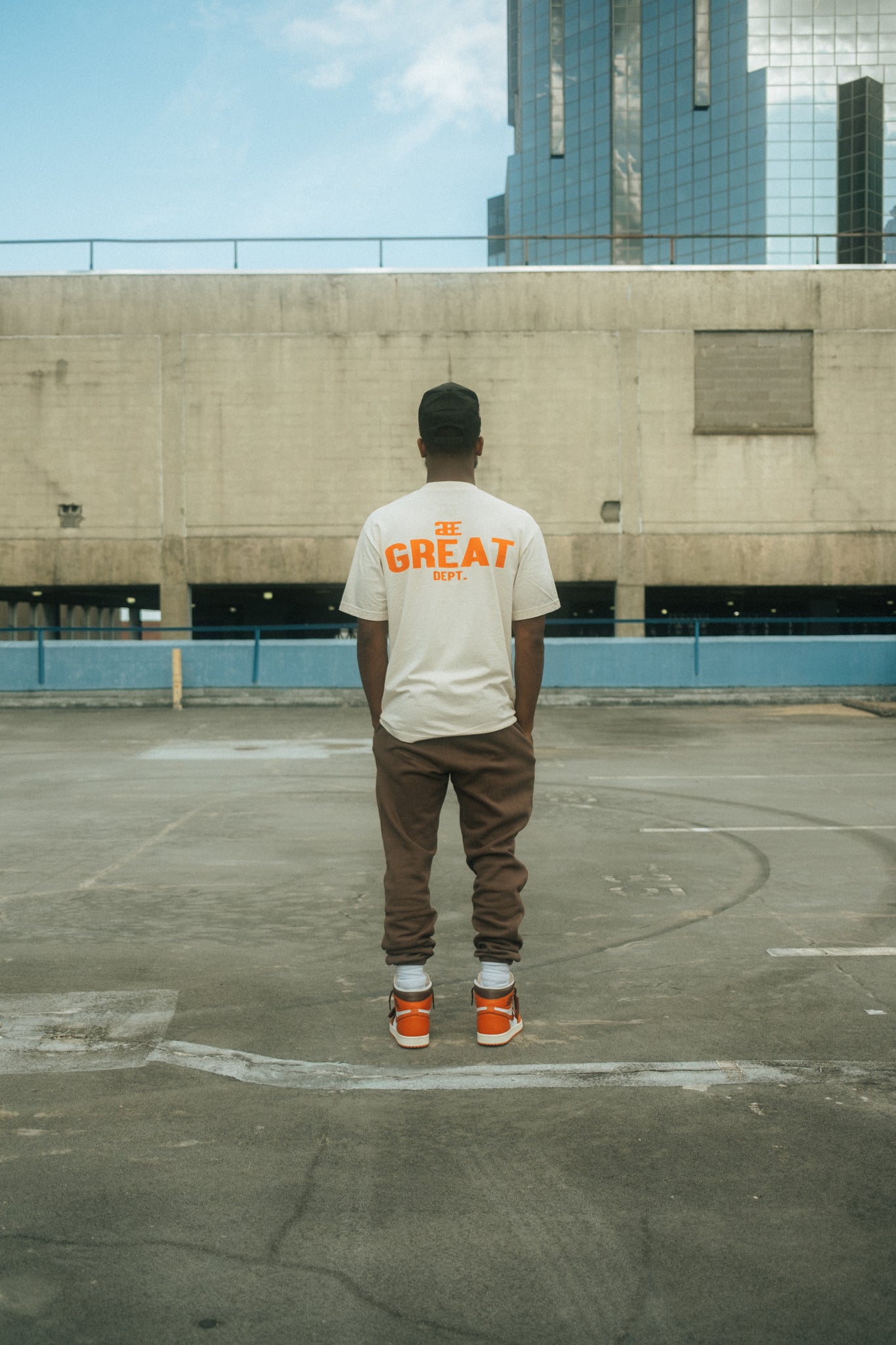 2BEGREAT DEPT. OVERSIZED TEE-CREME